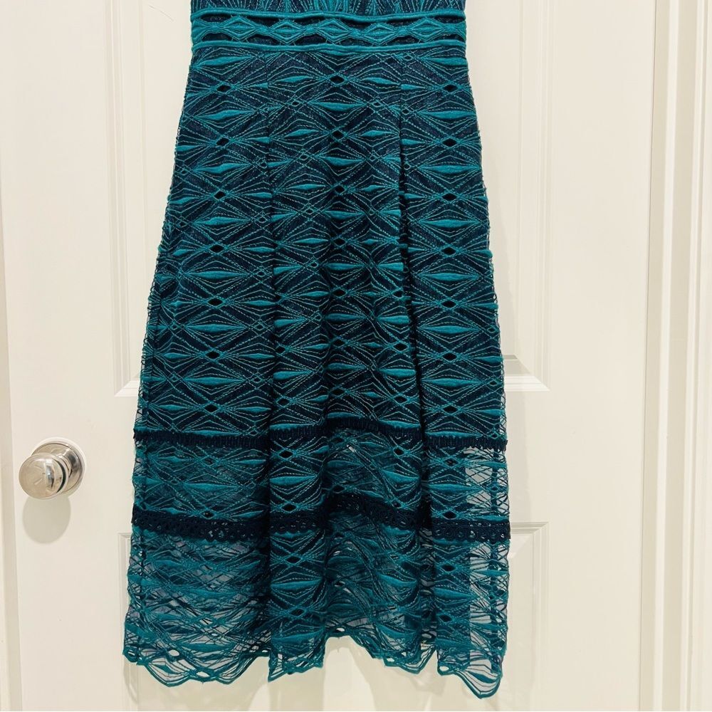 Jonathan Simkhai Women's Lace Embroidered Sleeveless Midi Dress Teal/Navy Sz. 0 - Picture 5 of 14